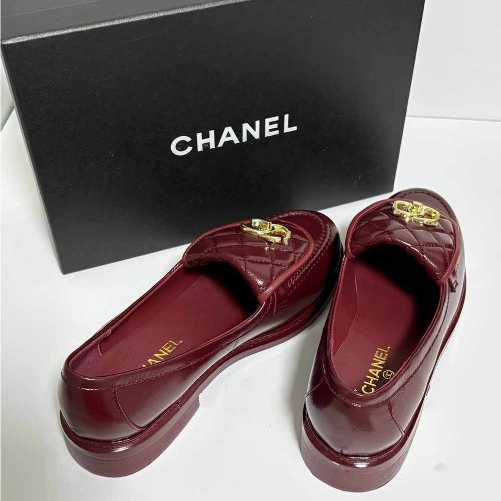 Chanel Women's Loafers - Picture 2 of 6